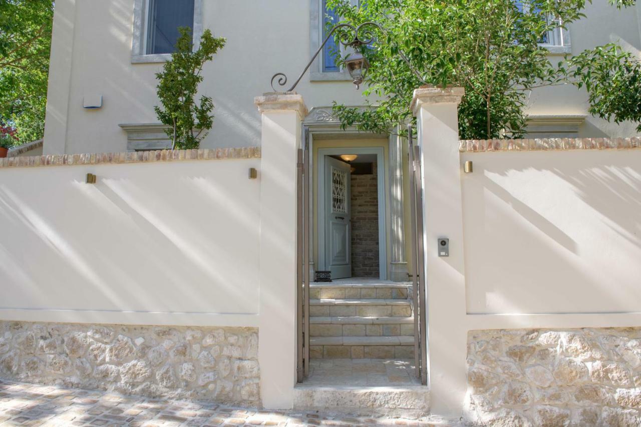Carpofoli Corfu *